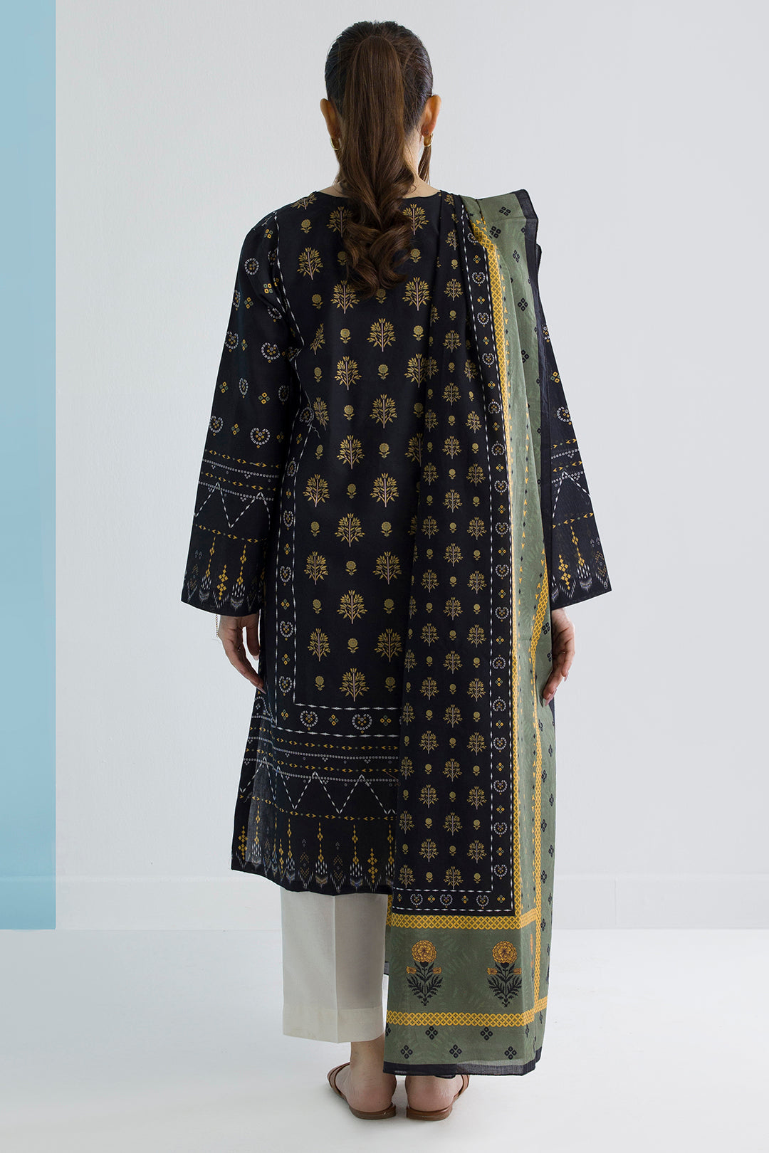 PC-10 | ZELLBURY | Kurta Dupatta
