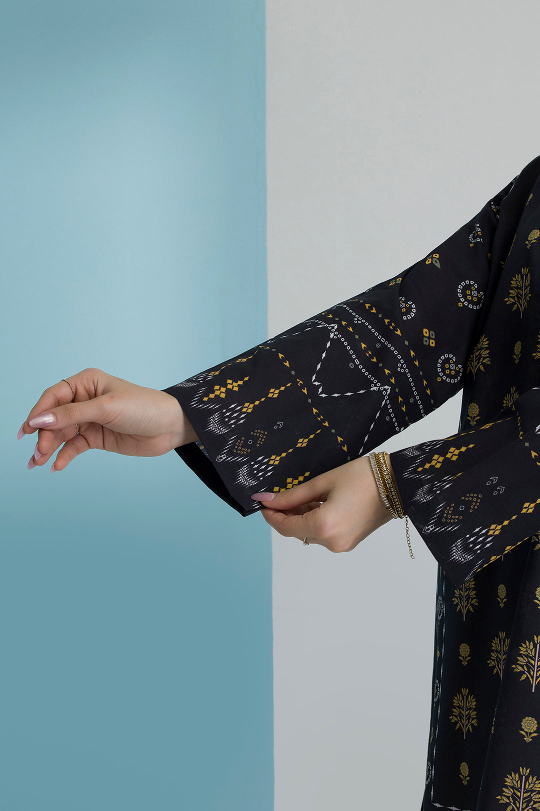 PC-10 | ZELLBURY | Kurta Dupatta