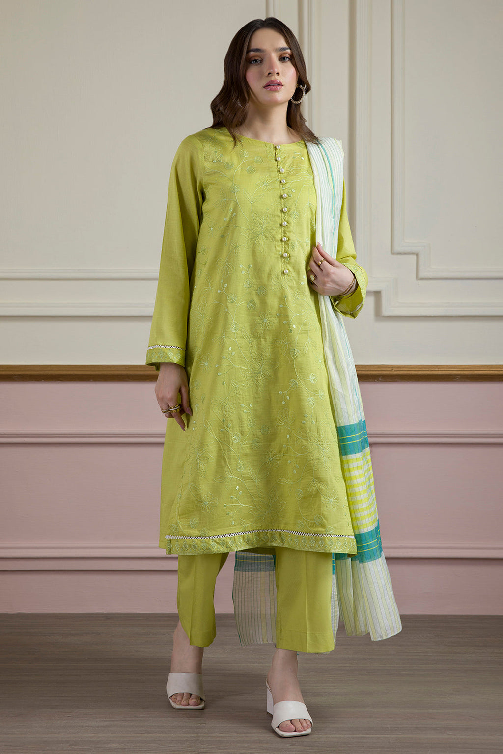 ZELLBURY | Embroidered Kurta Dupatta Trouser - 1935