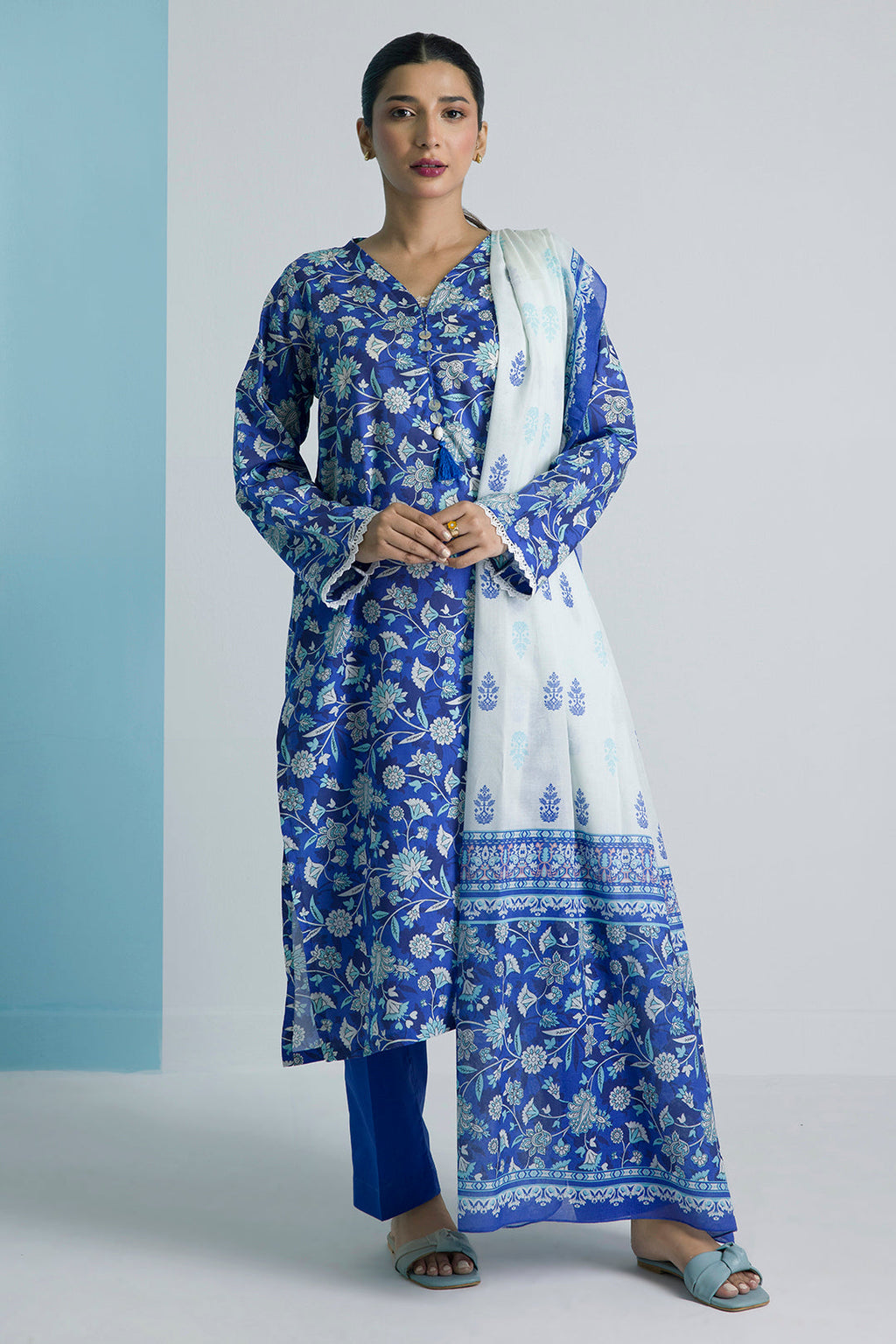 PC-11 | ZELLBURY | Kurta Dupatta Trouser